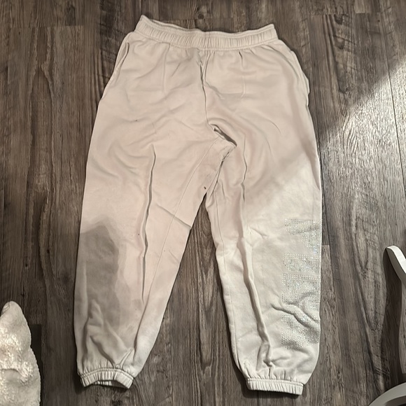 Victorias secret pink sweatpants - Picture 3 of 4